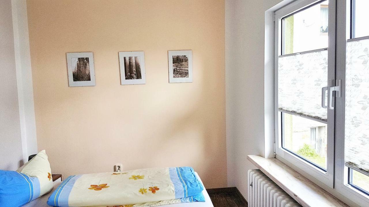 Monis Gemuetliche Ferienwohnungen Suhl Zewnętrze zdjęcie